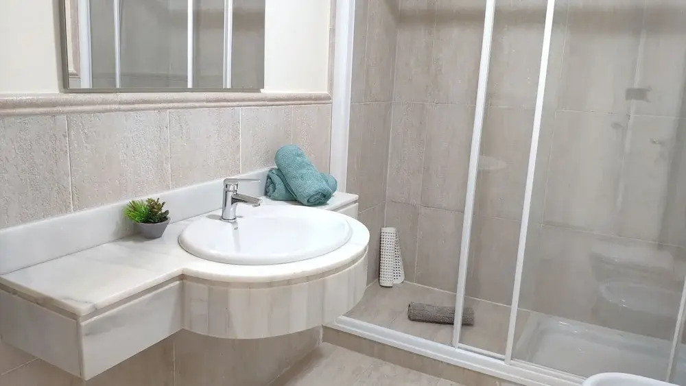 2 Bedroom 2 Bedroom Apartment With Swimming Pool