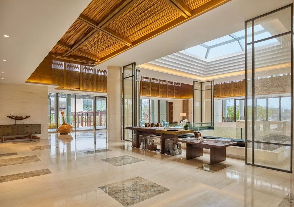 Lushan West Sea Resort, Curio Collection by Hilton