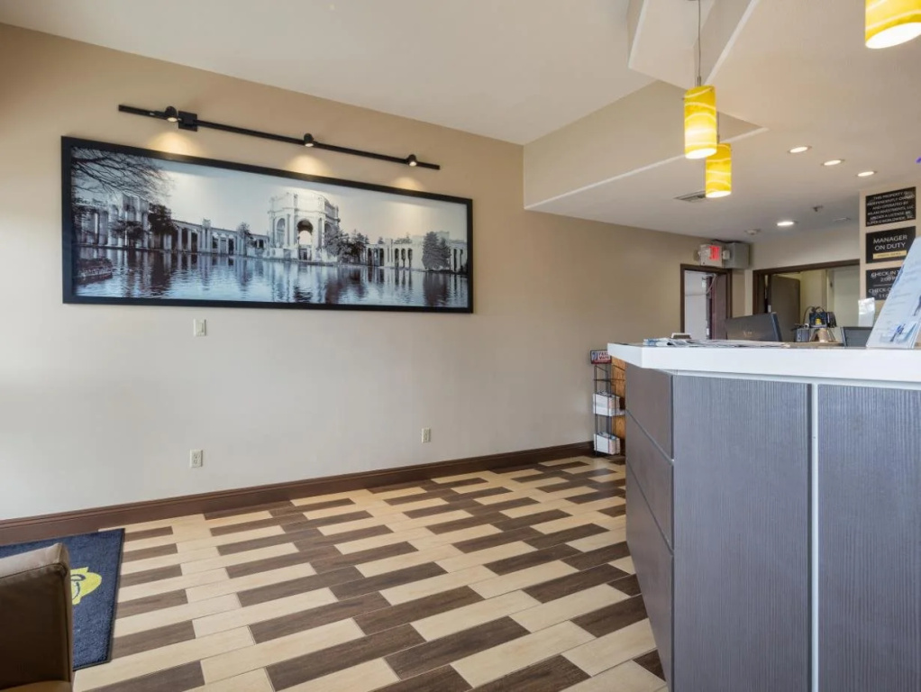 Hotel Skye SFO