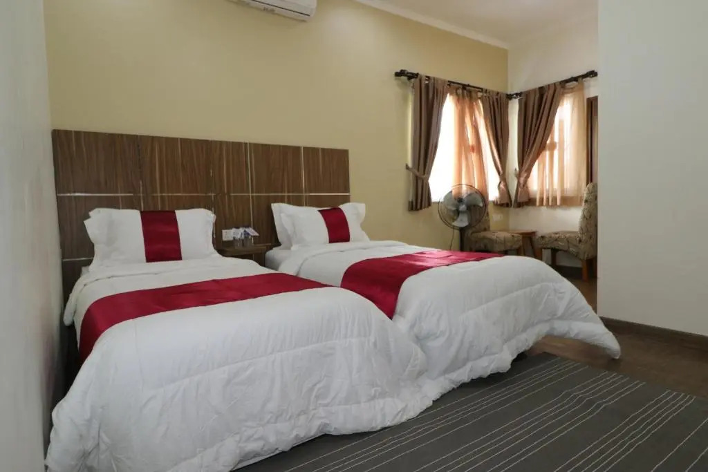 Diyar Villas Puncak H8/7