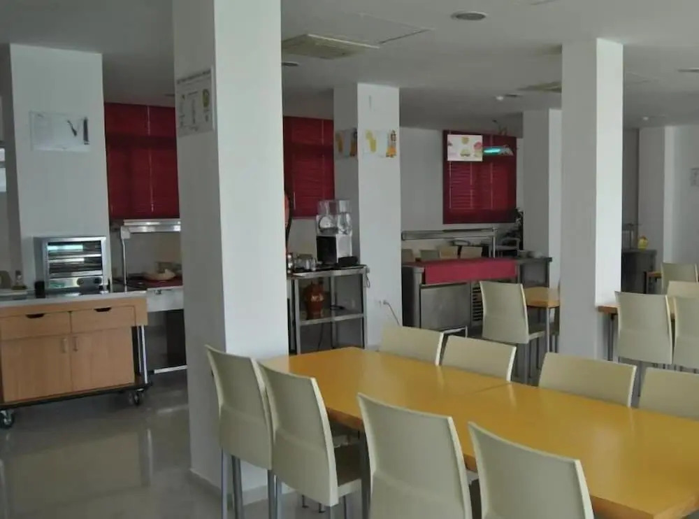 Albergue Inturjoven Jerez de la Frontera - Hostel