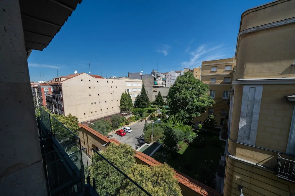 Malasaña by Sonder