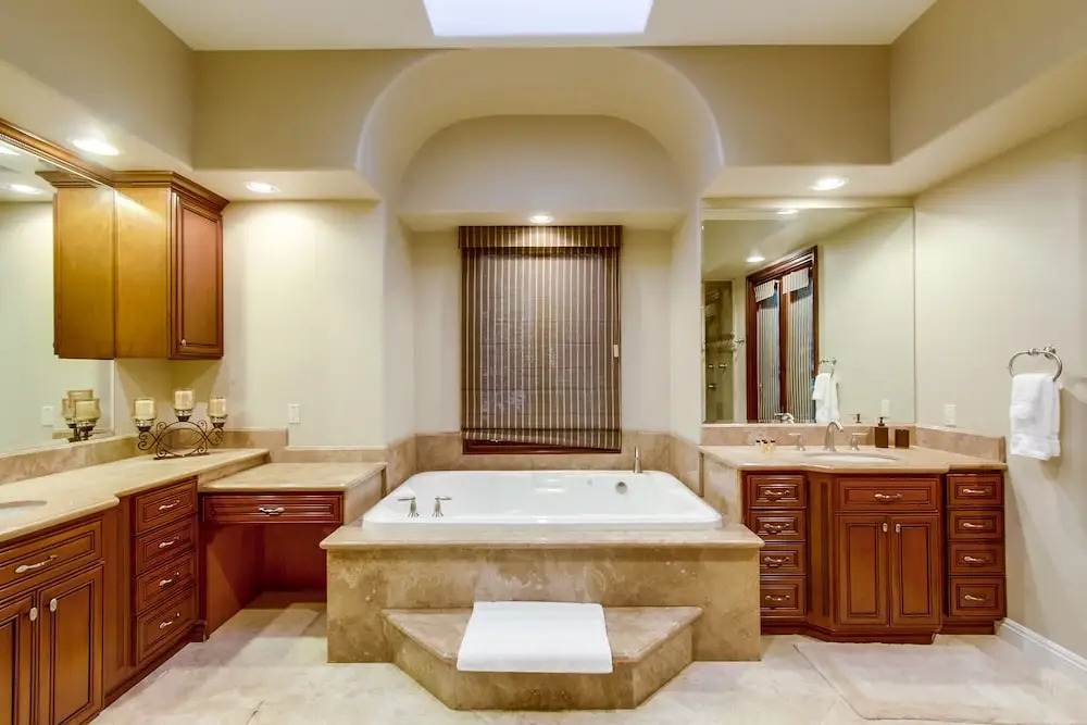 Tropical 5BR La Jolla Retreat by NamaStay