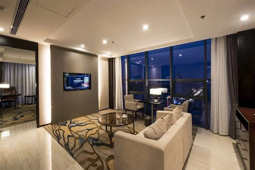 Foreman Apartment Hotel Taishan