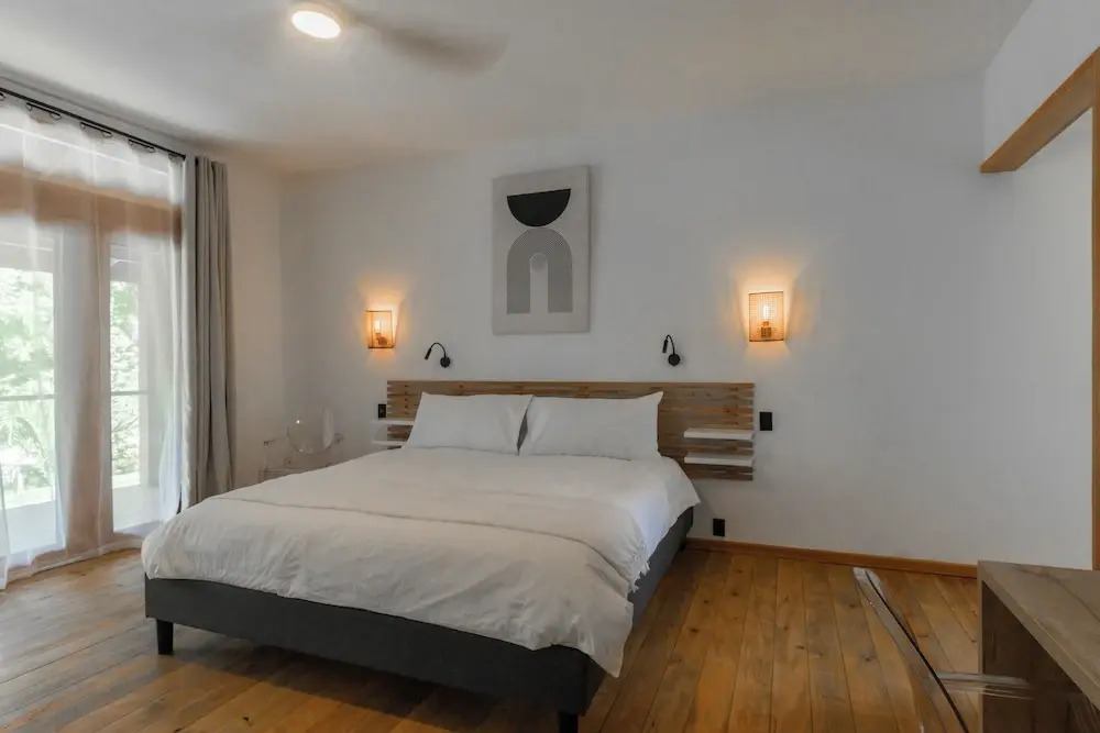 S Boutique Hotel