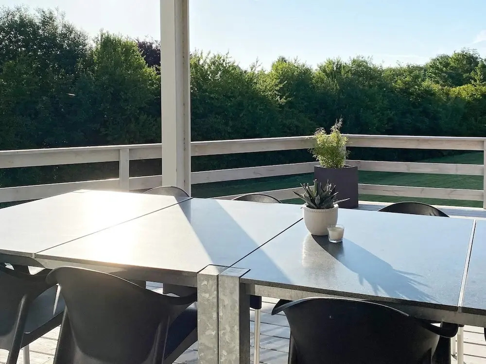 10 Person Holiday Home in Juelsminde-by Traum