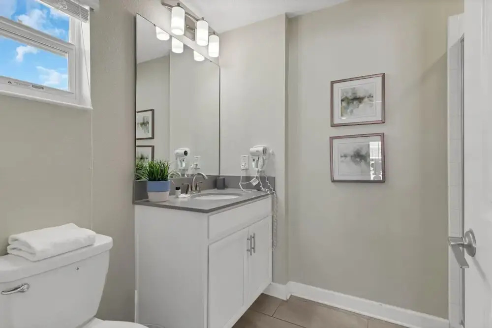 Your 5bdr House w Pool - 4959