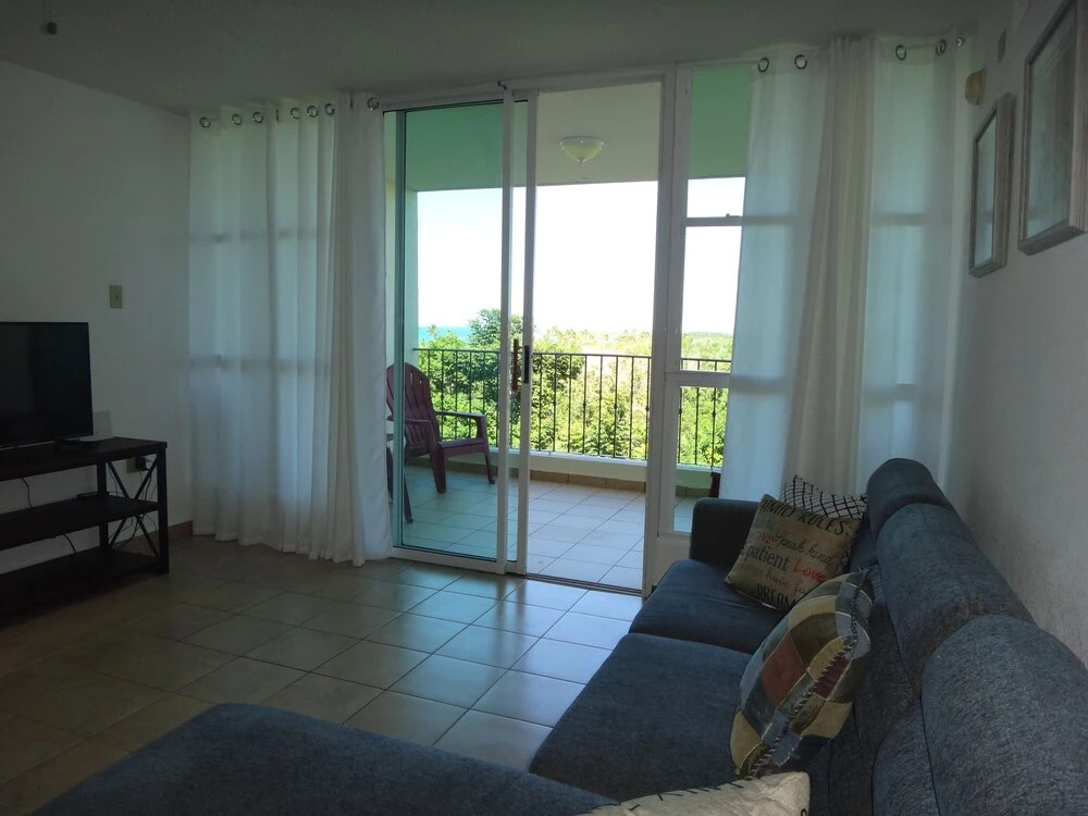 Sunset Paradise - Ocean View Penthouse