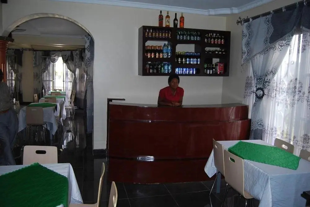 Jowillis Hotel