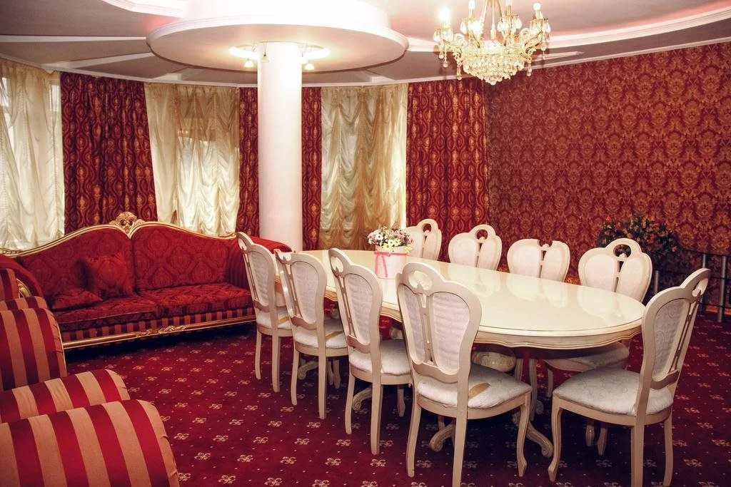 Hotel Gold Lion