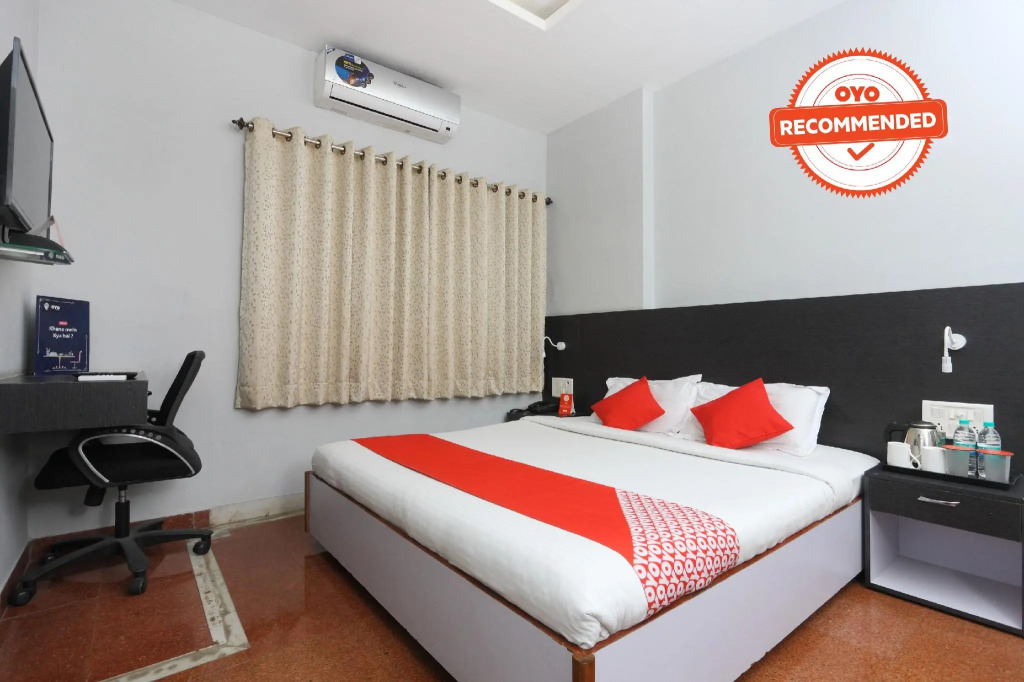 Collection O 76866 Grace Residency