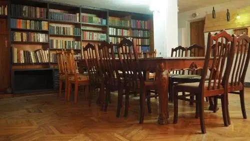 Dvizh Hostel ELI SPALI