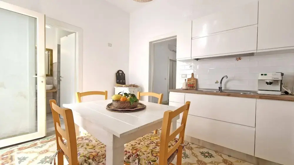 Dimora Maniscalco With Star Vault Ceilings in Matino 2 Bedrooms