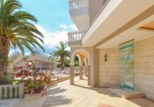 Resort 4 stars Planos