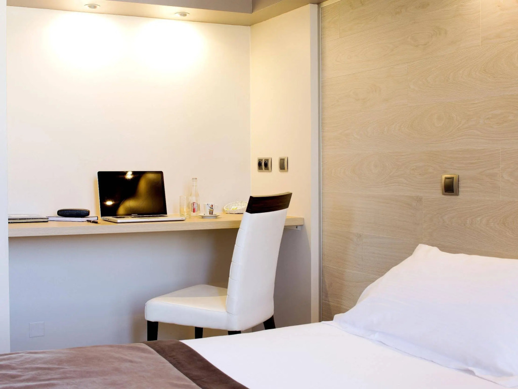 Eliotel
