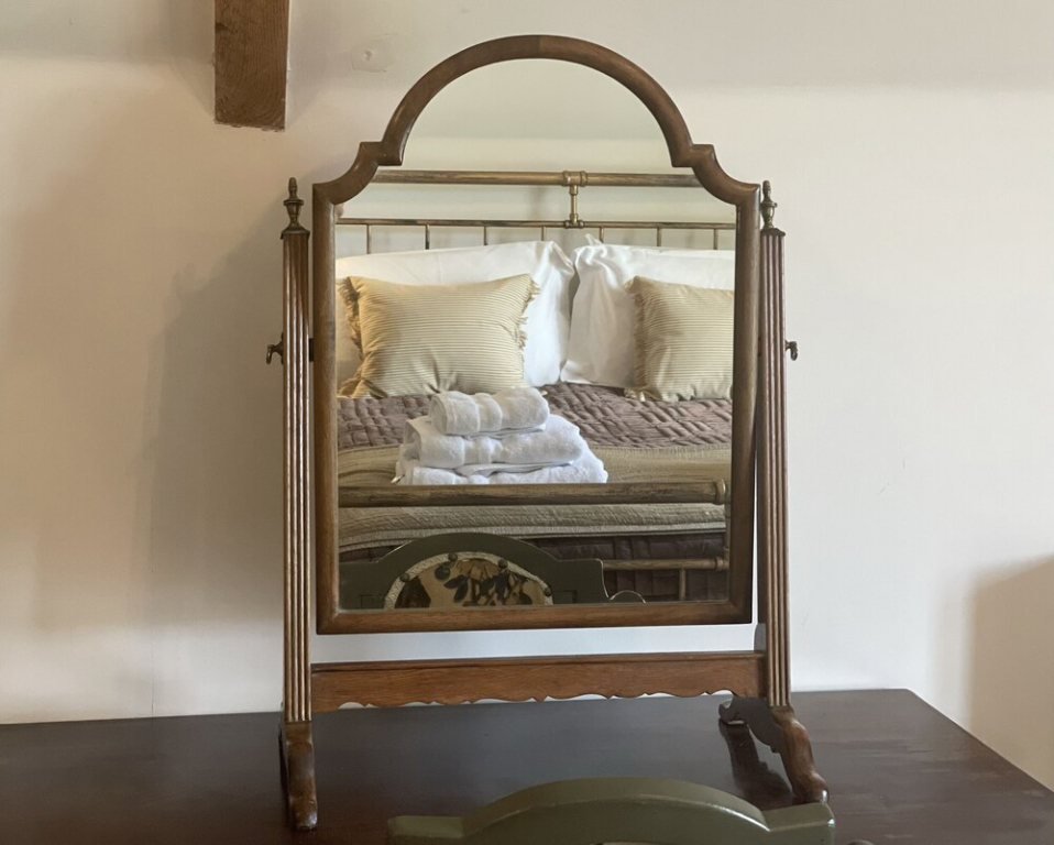 Queensbury Loft