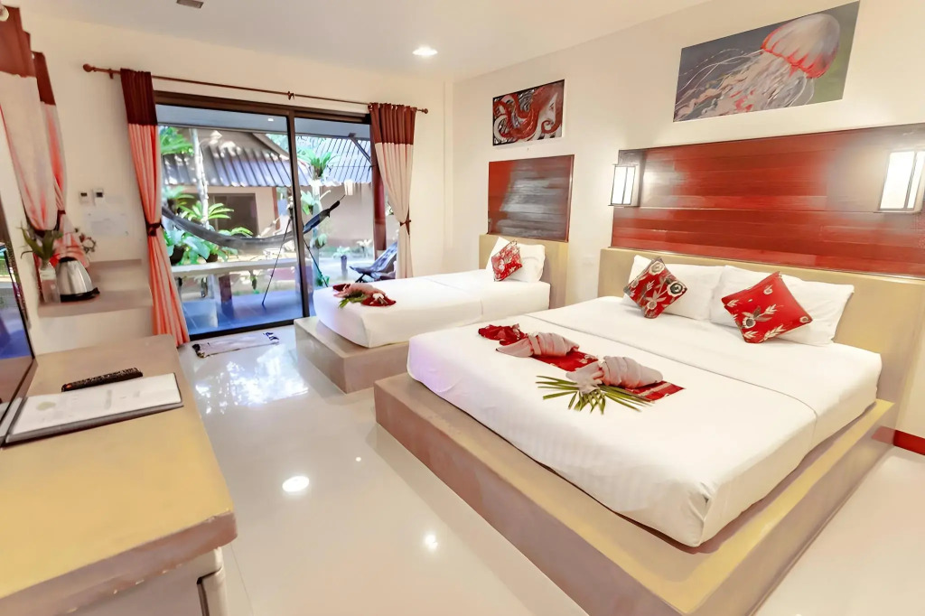 Lanta Pearl Beach Resort