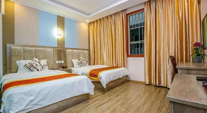 Yuhang Business Hotel