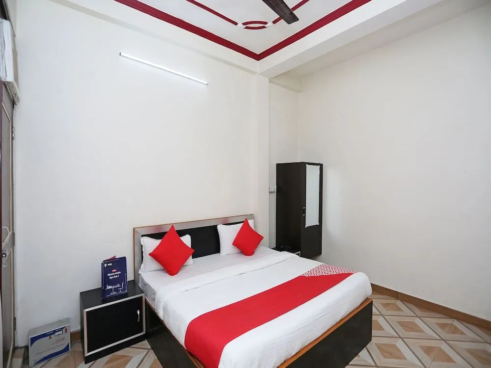 OYO 13095 Ganesh Mangal Guest House
