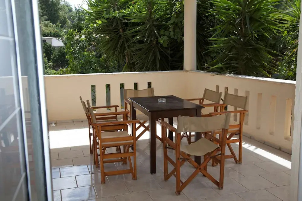 Villa Klados