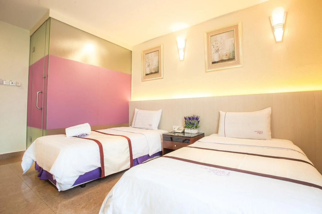 Lavender Inn Nusa Bestari