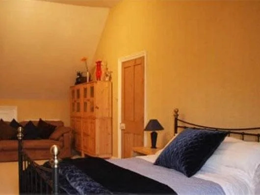 Salisbury House B & B