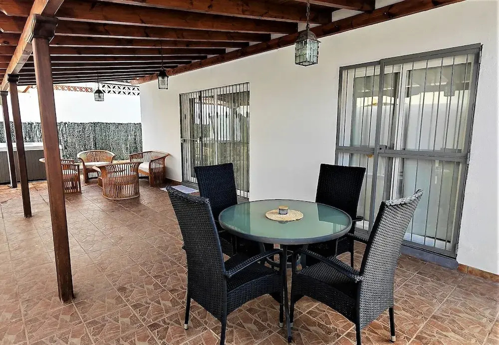 Villa Iris