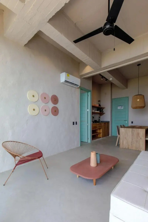 Bondo Hometel