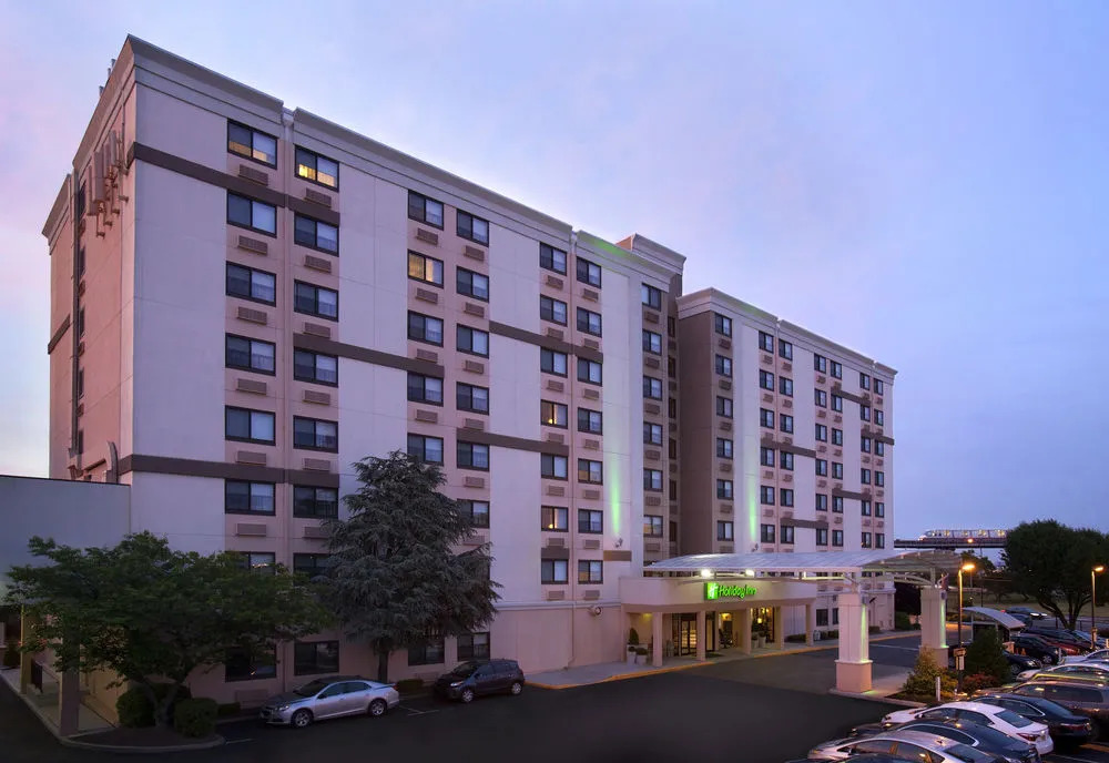 Newark Airport Hotel