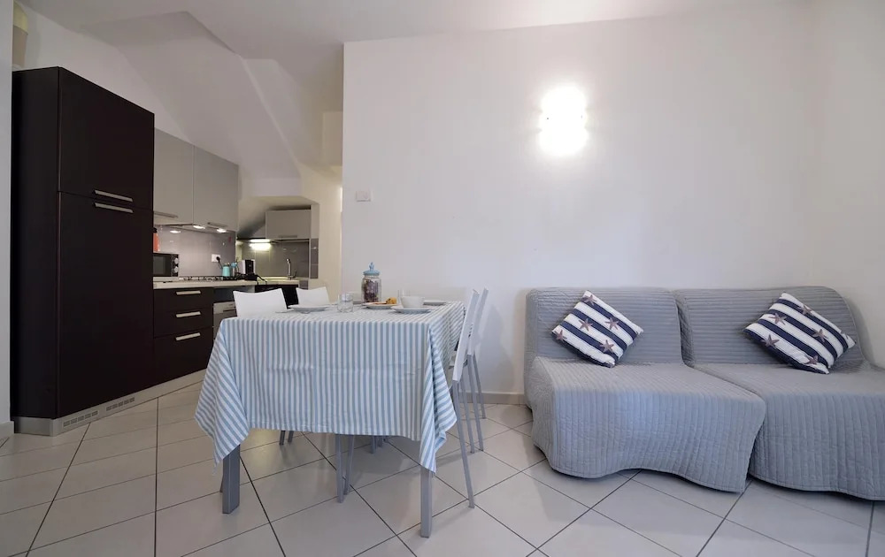 Bilocale Mina 5 in Gabicce Mare