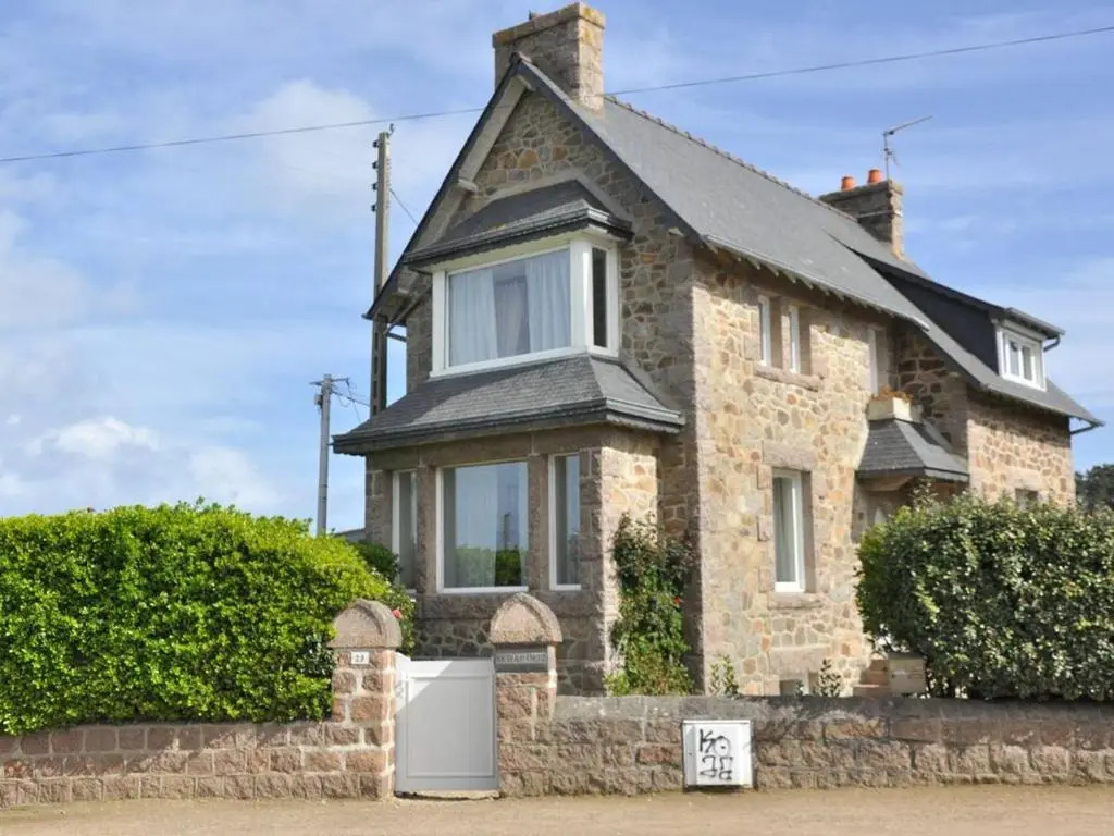 Maison Trégastel, 4 pièces, 6 personnes - FR-1-368-6