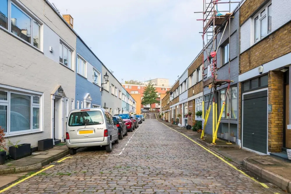 Beautiful 3BR Mews Home, 5min From Paddington