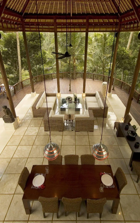 Villa Vajra