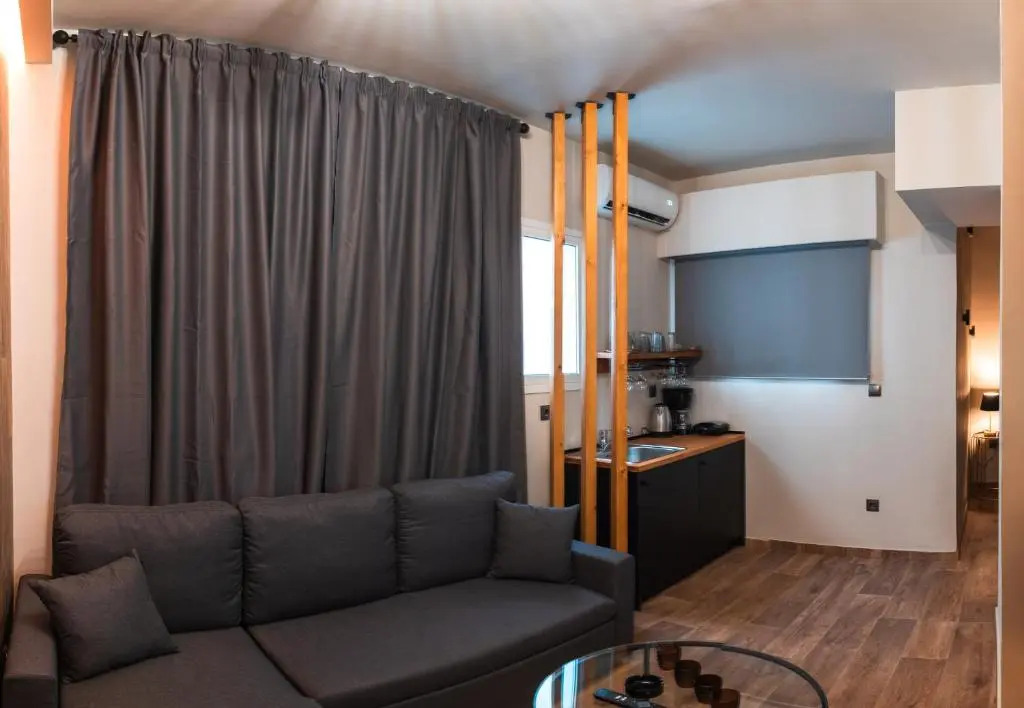 NOHO Boutique , premium living Lazeon 7