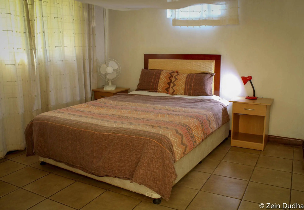 Villa 33