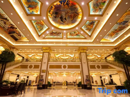 Royal Hotel