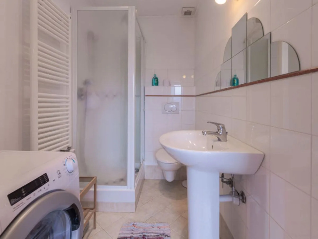 Apartment Lorenzo Civezza