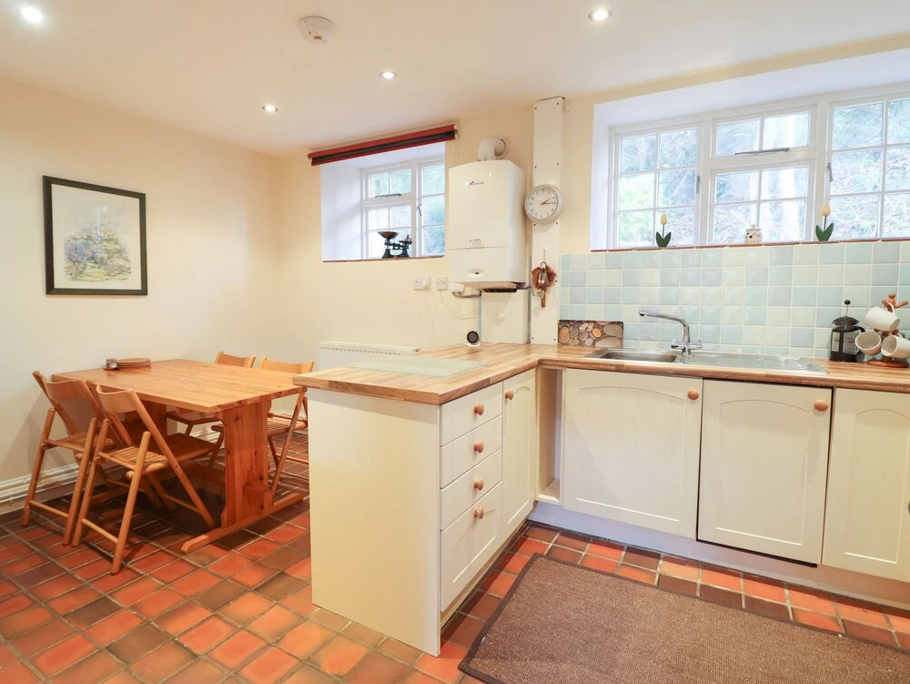 Farchynys Court Cottage