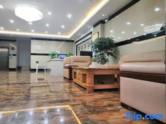 Qiubei Jindu Hotel (Jiaolian Square)