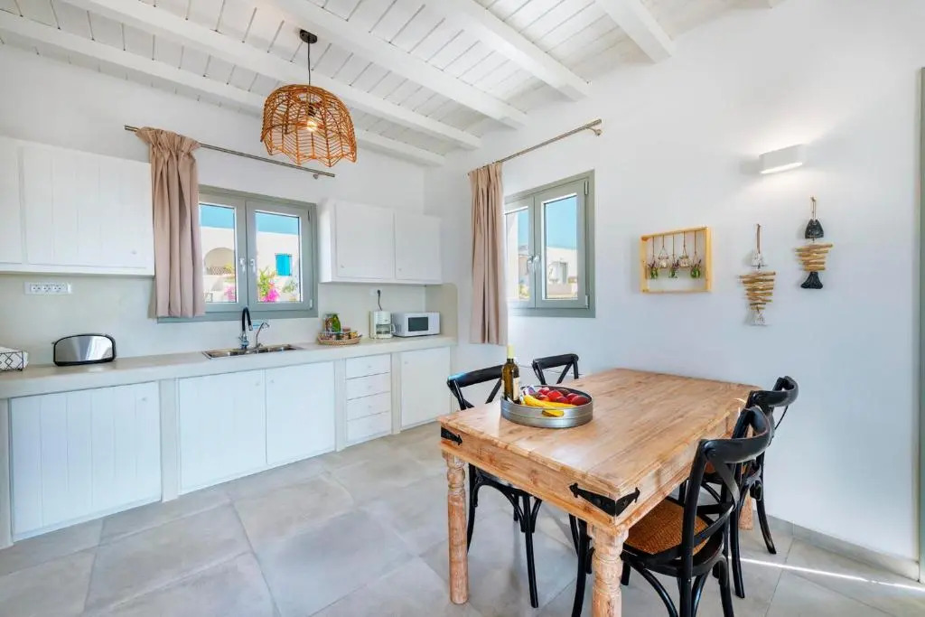 Aelion Villa