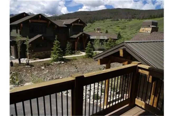 Fairmont Residence on the River