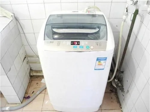 Xinyue Family Apartment