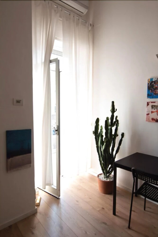 Sunny Apartment Bari