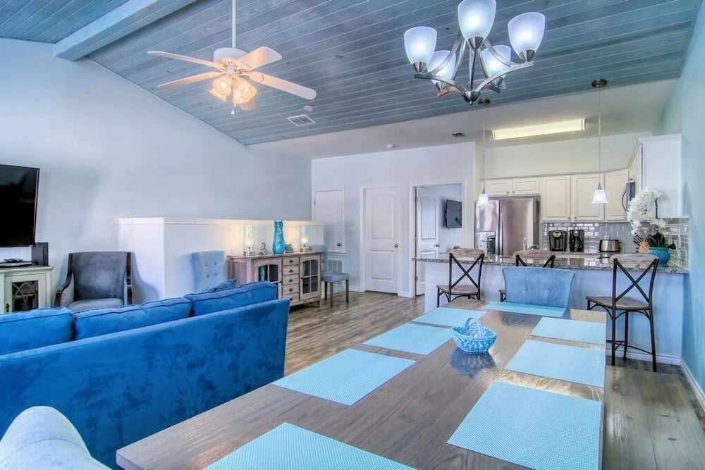 Turquoise Trea'shore - 3 Br Townhouse
