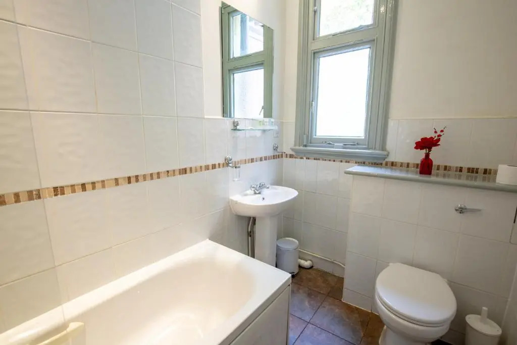 Woodthorpe Hotel