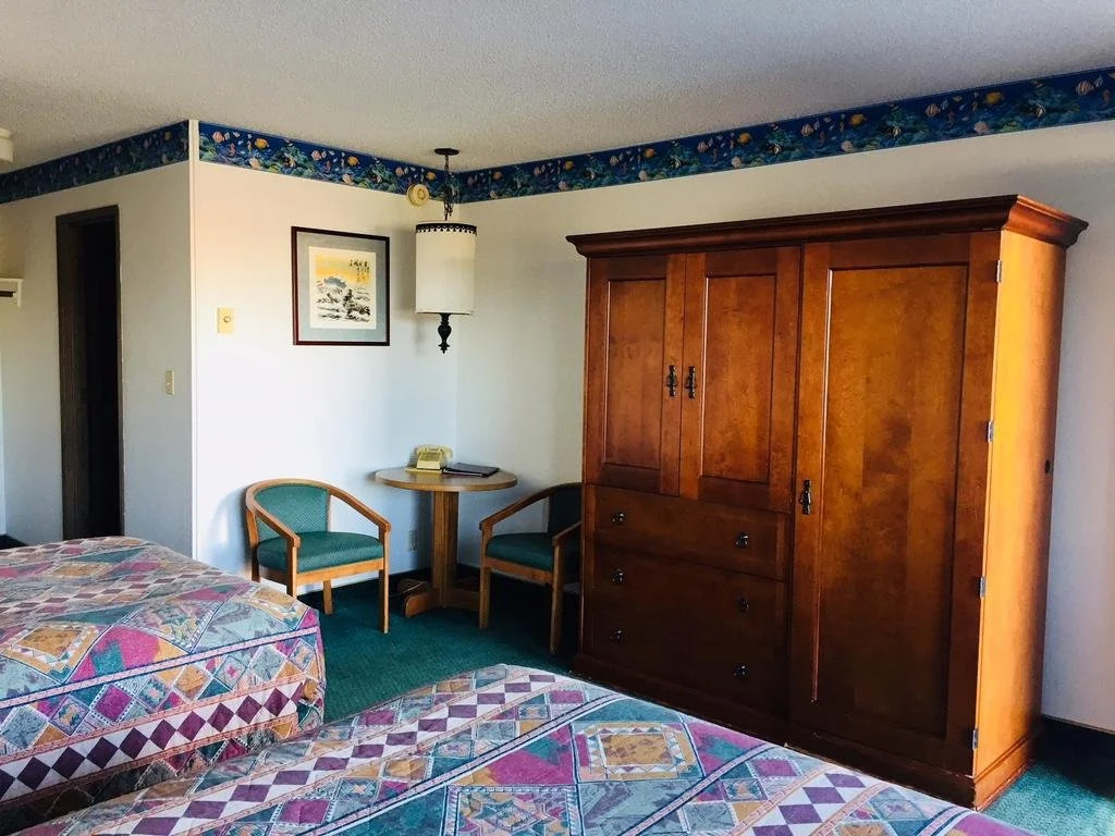 Captain Johns Motel