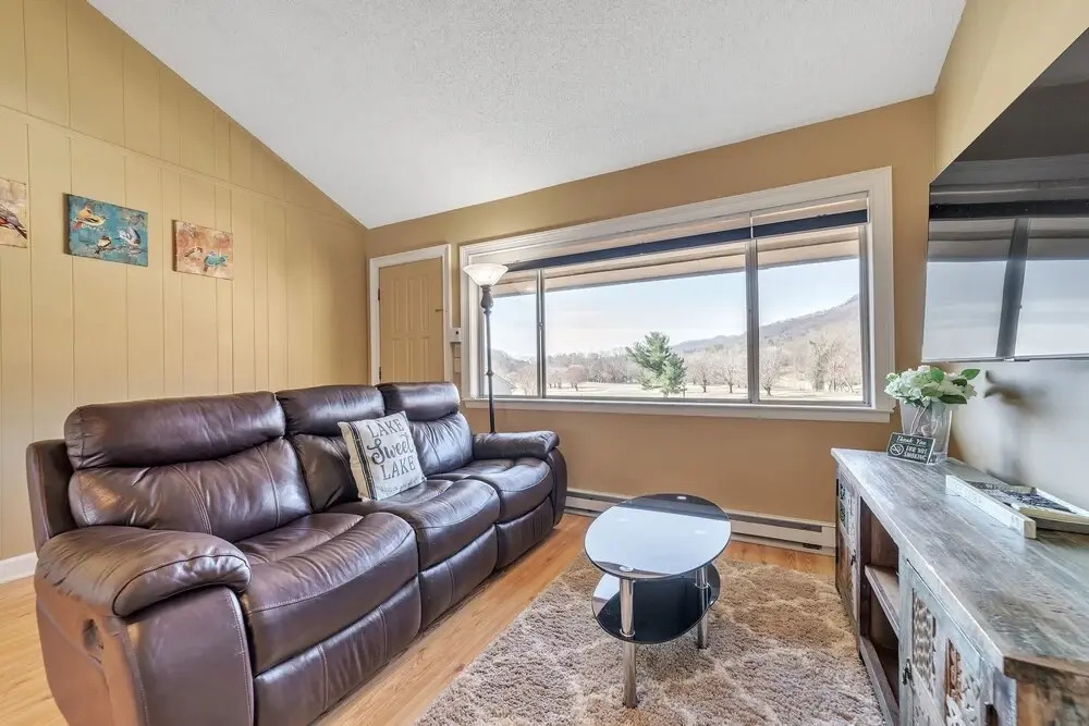 Rumbling Bald Resort-fairway Villa On Bald Mountain Lake-mountain Views 2 Bedroom Condo by Sunscape Property Management