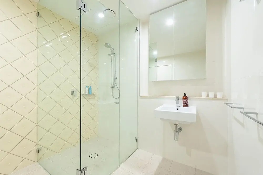 Stunning Potts Point Apartment