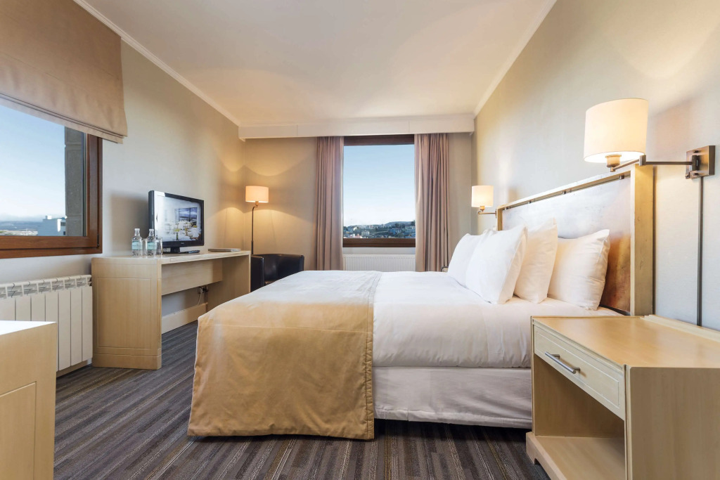 Hotel Costa Australis
