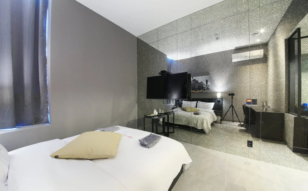 Hotel yaja wirye